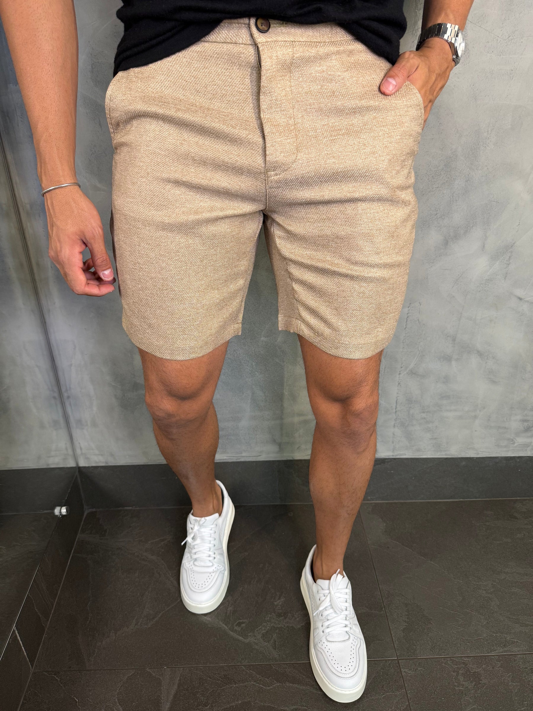 BERMUDA ALF. TEXTURA AJUSTE FIVELA PONTO H BEGE