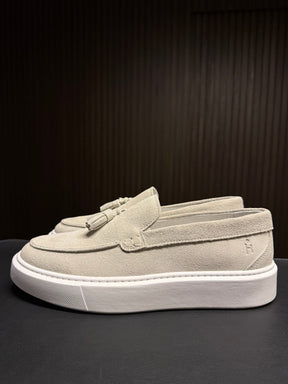 SLIP ON URBAN TASSEL PONTO H MARFIM