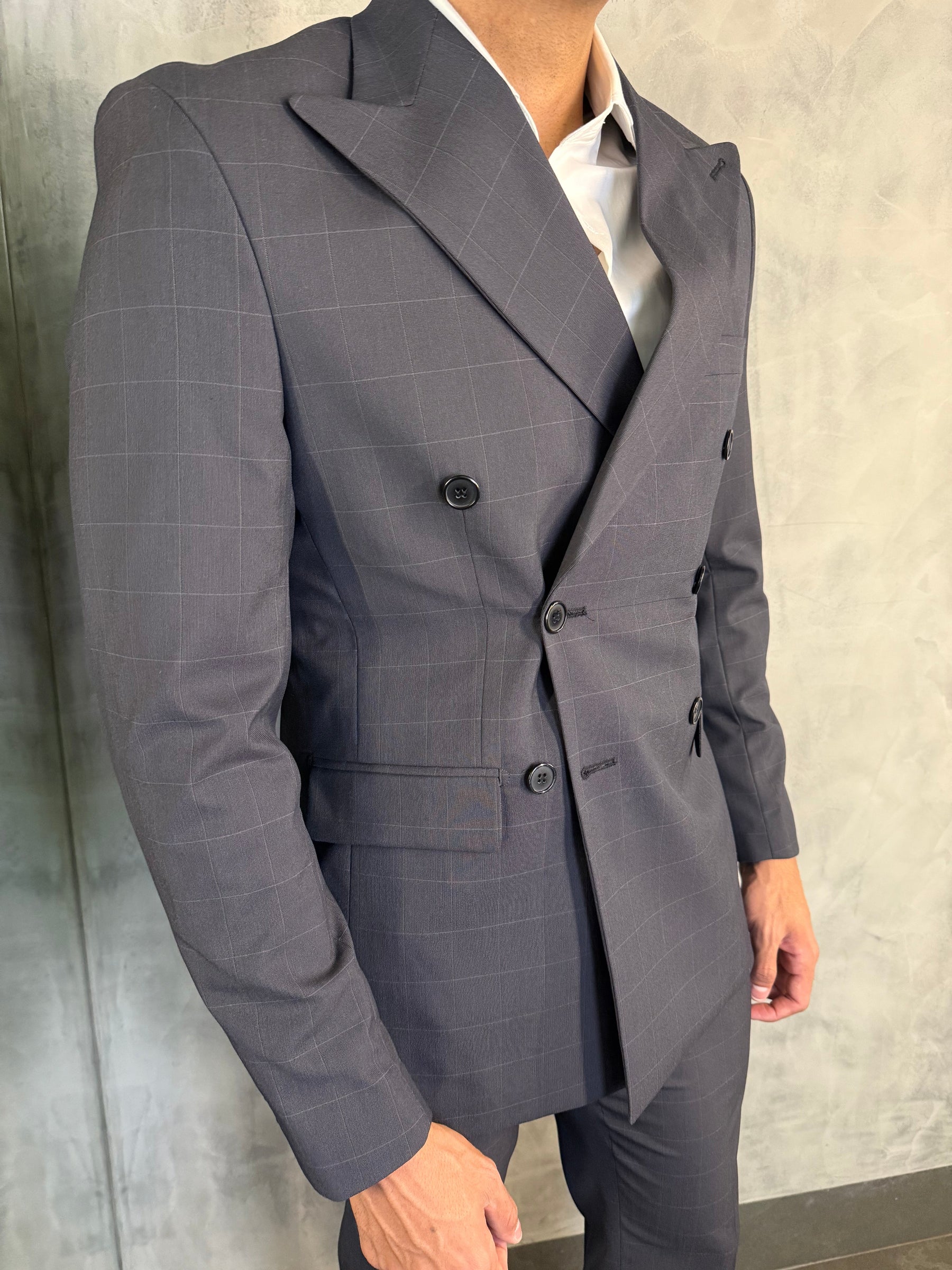 TRAJE SLIM TRANSPASSADO XADREZ FATIOTA PRETO