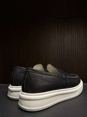 SLIP ON NAVAGIO PONTO H PRETO