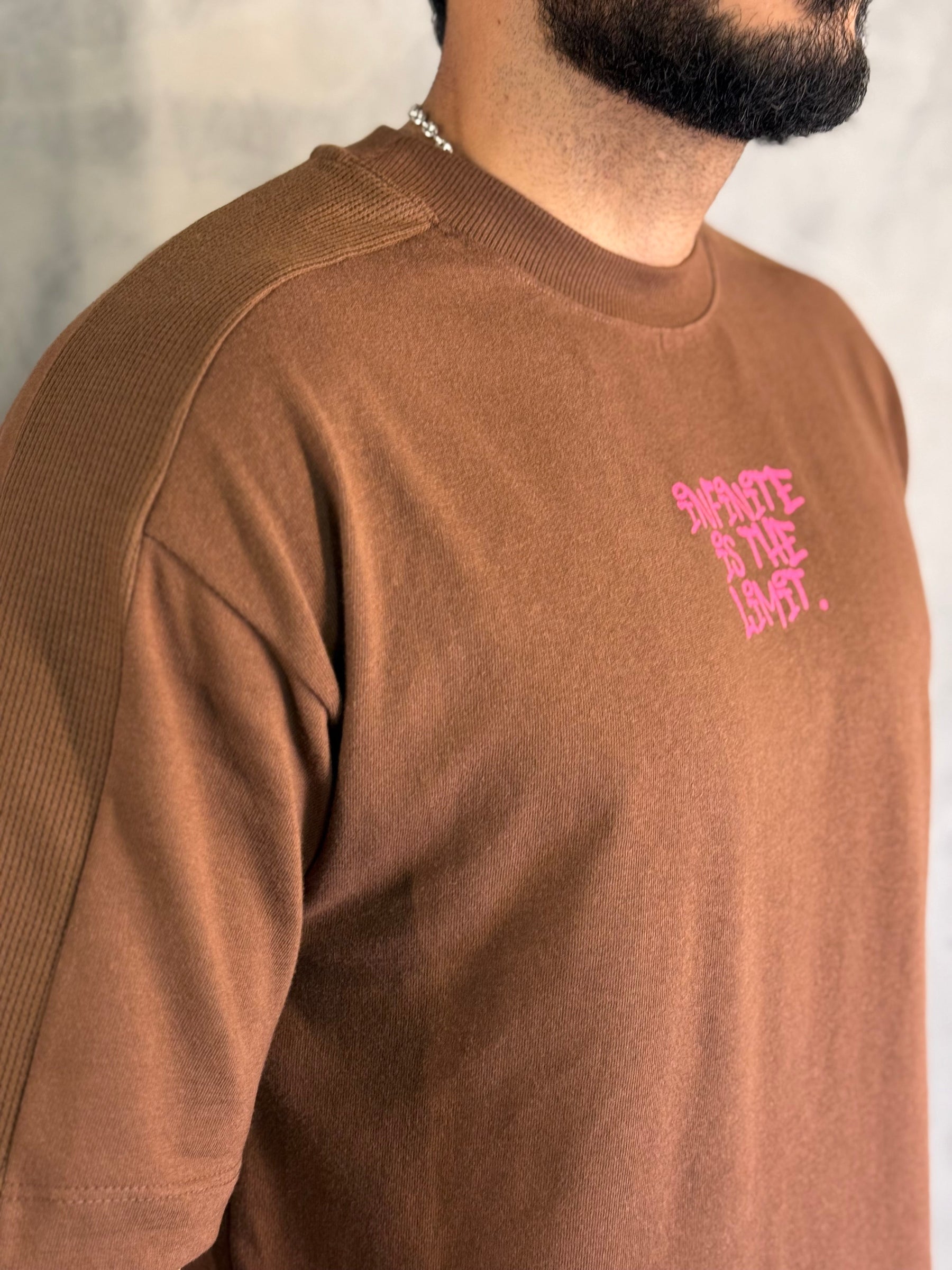 T-SHIRT BOX IFNT YOUNG BOOQ